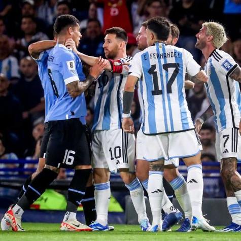 世预赛阿根廷0-2乌拉圭