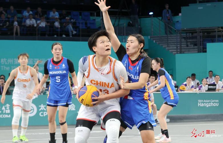 女子篮球赛中国队直播
